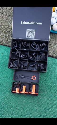 Here’s another look at the @sebo.golf tees .As you can see in the first clip they offer a massive range of different sized tees that you can choose from .Another tip that they give me is to attach them to your range basket as well if you didnt want to take the attachment part with you or if you couldn’t use it depending on what the range mat is sitting on .Although the tee didn’t move much on this shot, I was hitting it a lot with my driver as well and it actually kept hitting the basket and end