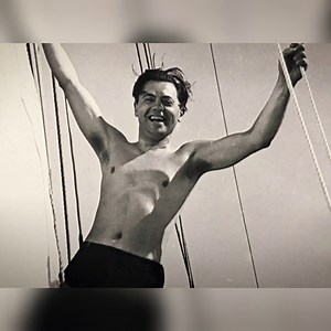 Jean Moulin est connu de tous comme une figure phare de la Résistance lors de la Seconde Guerre mondiale, mais la vérité du personnage est bien plus riche, complexe et instructive... ⏰ Découvrez "la face cachée" de Jean Moulin dans le documentaire inédit : "Jean Moulin, cet illustre méconnu" raconté par Gilles Bouleau ce soir à 20:50 | Histoire TV