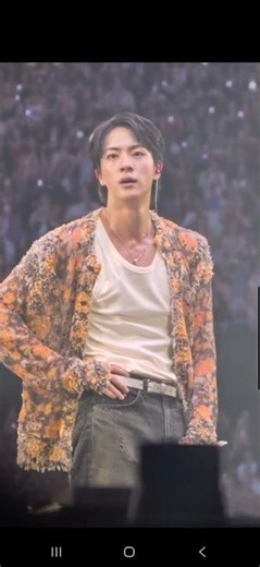 🥰 Somebody like Jin, BTS WORLD TOUR ‘ARIRANG’ in Madrid Day 2, video credit to owner#bts #kimseokjin