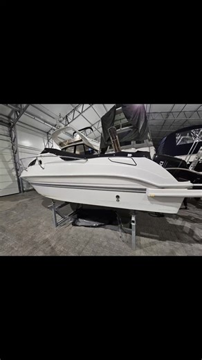 Havnepresenning færdig til Drago 665 ⚓️ Endnu en båd klar til vintersæsonen 💪 Denne gang en flot Drago 665, som nu står godt beskyttet under ny syet havnepresenning. Tak til ejeren for tilliden 🙏 #MariaSyerske #KalecherOgPolstring #Havnepresenning #Drago665 #Falster #Lolland #Sjælland #Bådliv #Vinteropbevaring | Maria Syerske Kalecher&Polstring