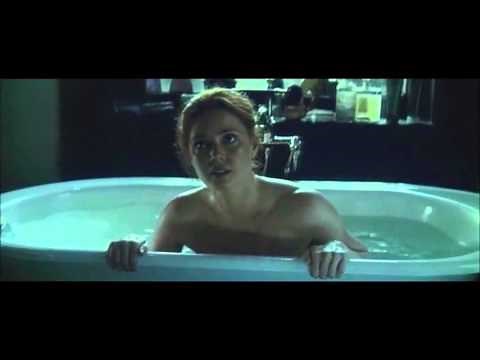 Batman V Superman Clark Kent and Lois Lane Bathroom Scene