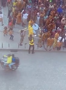 C'est la chanson PROBLEM de D-BLUE qui est massacré comme ça? | Mantrêssékpon