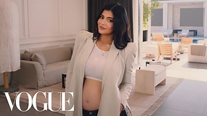 657K views · 8.3K reactions | Entourée de sa mère Kris Jenner et de sa fille Stormi, Kylie Jenner vous ouvre les portes de sa villa californienne. | Vogue France | Facebook