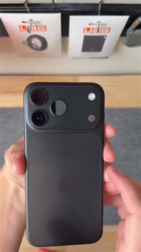 Unboxing the New iPhone 18