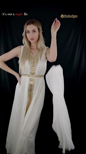 Fortunes of Egypt costume - Casino Love Fashion #casinolove