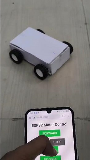 “Desk Bot 🤖 | Wi-Fi Controlled Robot Using Arduino & IoT | Smart Robot Working Demo 2025” #shorst