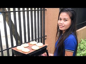 How to Bake Biscuits on a Barbecue Grill