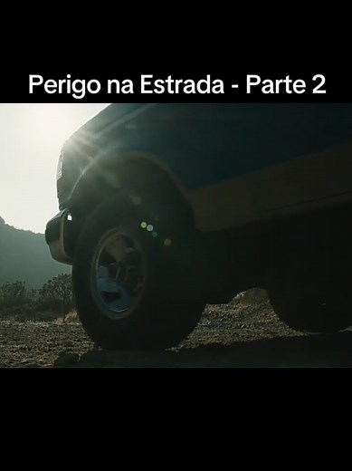 Perigo na Estrada! | #cenasdefilmes #filmesdesuspense #suspense #suspensefilm #perigonaestrada #filmes