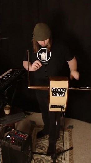 The Highest Soprano Opera-Singing on THEREMIN!