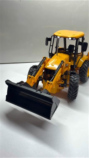 Realistic Remote Control JCB