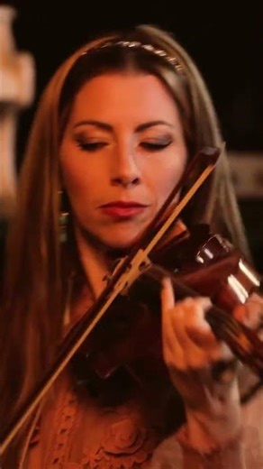 Experience the magic of Christmas with a VSQ performance John William’s “Christmas Star”🎄 ⭐