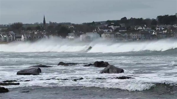 Wave watching on Saturday In Ballycastle, County Antrim. 🎥 Anne Kelly | Love Ballymena