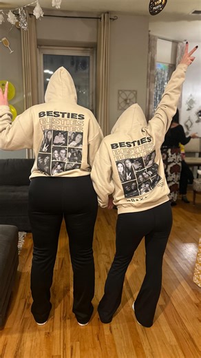 M E L I S S A on Instagram: "Behind every tall, bad ass woman, is her over-hype, acting 5,10” but actually only 5’3” friend… Oh wait, is that just us? 😜😂 Tag your opposite-bestie 🥰🤪 #foreverbestie #instabesties #fyp"