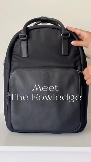 @Gaonou fits all her work day essentials in The Rowledge backpack, utilizing the spacious front compartment, padded laptop pocket (that has a water-resistant zipper!), and easy-to-reach protective phone stash pocket! From tech essentials to a few much needed midday snacks, The Rowledge can truly carry it all! #workbag #travelbag #backpack #packing