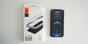 Cómo poner el protector de pantalla Spigen para tu iPhone