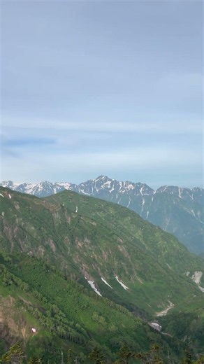 五竜岳と唐松岳の縦走ルート上、大黒岳からの景色2026.7.5