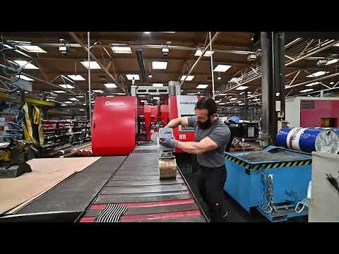 FlyMarker® mini 85/45 plus image video - portable dot peen marker