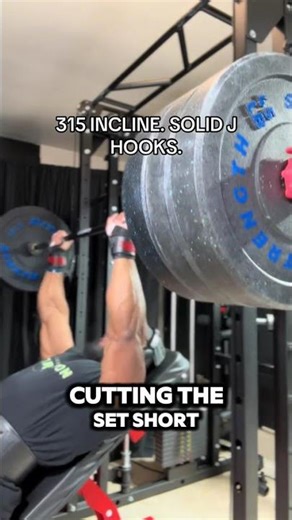 I incline bench press heavy at home using the RitFit M1 2.0 Pro Smith Machine