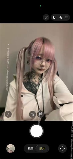 原相机但p图(*¯︶¯*)！..