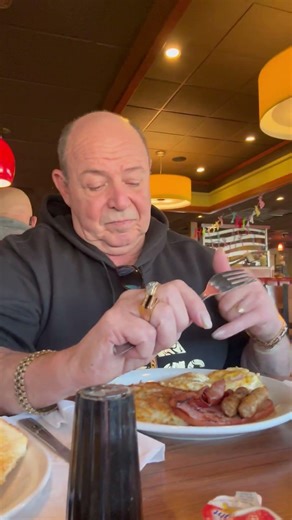 Breakfast time@Denny,s restaurant, Southington, #funnymoments