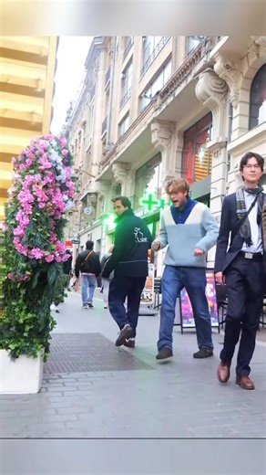 Bushman Prank Compilation: Hilarious Reactions