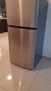 Tengo esta nevera para vender. Esta como nueva precio $400.00 Si alguien le interesa me escribe Al inbox | Sammy Electronics