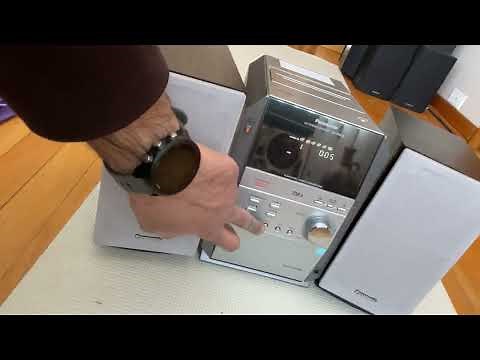 Panasonic SA-PM19 CD Stereo System 5 Disc Changer Cassette MP3 AM FM.demo Video