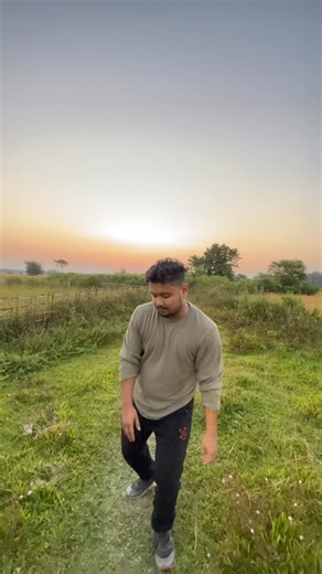 Nikhil Phukan on Instagram: "Heart Whelming Song “Obhiman” by @xdebo_ and @shreysthefreys ✨✨✨ #reels #instagram #instagood #dance #assam #justice_for_zubeen_garg"