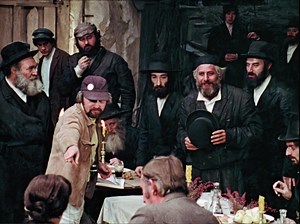 ‘Fiddler’s Journey To The Big Screen’: First Trailer For Jeff Goldblum-Narrated Doc About Norman Jewison Musical