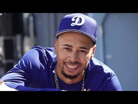 😱🏟️【衝撃映像】ムーキー・ベッツがまさかのコストコ登場⁉️買い物客も大興奮＆ファン悲鳴💥🛒