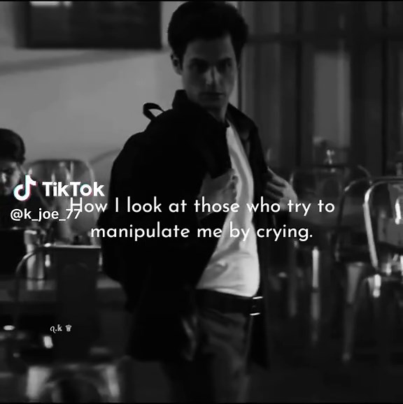 Cómo identifico a quienes intentan manipularme