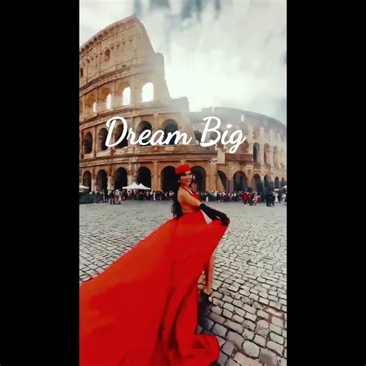 A Journey Around the World (@WhereWillSheBeNext)