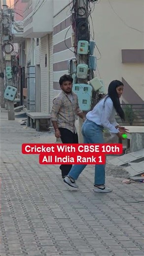 Pookie Mam Playing Cricket With AIR-1🔥#samridhimam​ #physicswallah​ #class10​ #cbse​ #topper​#shorts