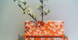 Une boîte de rangement en cartonnage