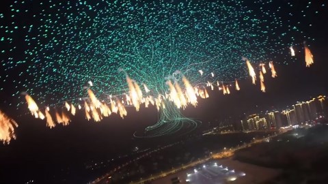 China: 15,947 Drones Break Guinness Records at Liuyang Fireworks Festival