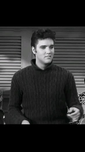 APR 25 1933 - #JerryLeiber #Birthday Jerry Leiber, (& Stoller ), songwriter and producer for #ElvisPresley #BuddyHolly #TheMonkees #CliffRichard . Among their hit songs: Hound Dog, Jailhouse Rock, King Creole, Don't, There Goes My Baby, Searchin', Yakety Yak and Kansas City. Leiber died on August 22, 2011 in Los Angeles at the age of 78 from cardio-pulmonary failure. | Rockabilly Italia