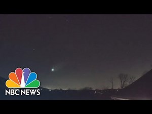 Watch: Meteor Blazes Across Night Sky In Northeast | NBC News NOW
