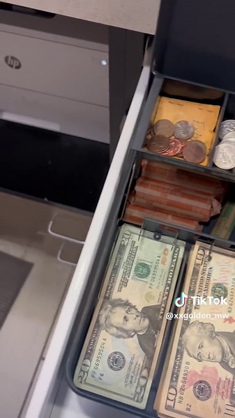 Day in the Life of a Front Desk Attendant at a Hilton Hotel