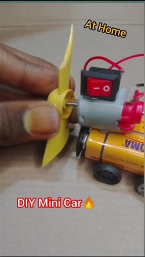 DIY Mini Car 🔥|| Easy Science Project #shorts #toycar