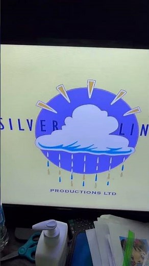 Silver Lining/Treehouse/Nelvana (2002)