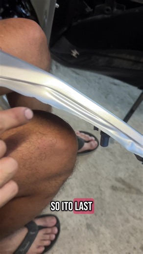 Paano Mag-Wrap ng Aerox 155 Motorcycle