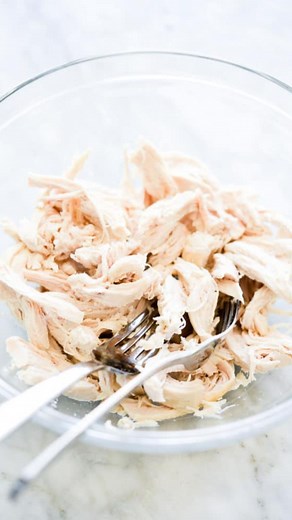 RECIPE: https://fedandfit.com/how-to-cook-frozen-chicken-breast-instant-pot/ Did you know that you can take frozen-solid chicken and cook it in the instant pot? This method rescues dinner in my house when I forget to defrost my protein earlier in the day! | Fed and Fit