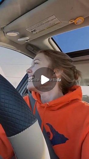 Musics ∆. | Jennifer Lopez - On The Floor ft. Pitbull (Gianna marie) 🖤 #jenniferlopez #pop #karaoke #musicas #tipografia #lyric #status #popsongs | Instagram