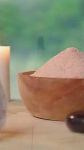 Pink salt vs. regular salt – which is really better?