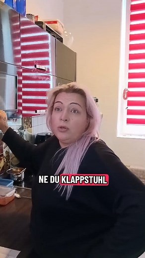 239K views · 2.6K reactions | Für mehr Dating-Tipps folgt uns einfach... 﫶 #foryoupage #ehe #comedy #fyp #beziehung #witzig #Osten #trendingreels #spaß InaPina Kassner | Toni Kassner | Facebook