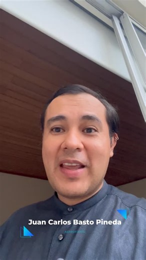 Juan Carlos Basto Pineda on Instagram: "Es mi alegría compartirles esta gran noticia: Voy a ser el líder de Colombia este año en la Olimpiada Internacional de Física, IPhO 2026 ☺️🇨🇴🏅"