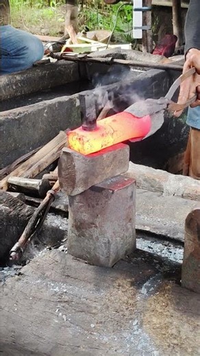 proses membuat palu peralatan pengrajin pandai besi #trending #dance #new #art #anime