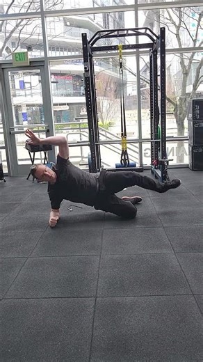 Side Plank Crunch Demo | bStrong Personal Training