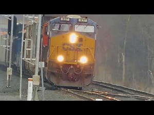 CSXT and Canadian National on the trash mix train