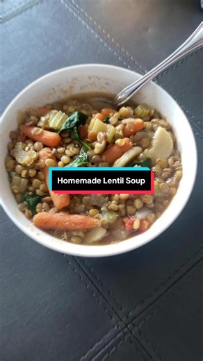 #creatorsearchinsights “Sunday homemade lentil soup, slow-simmered with carrots, celery, onions, potatoes, tomatoes, and fresh spinach — simple ingredients, big comfort.” #homemadefood #lentilsoup #comfortfood #sunday